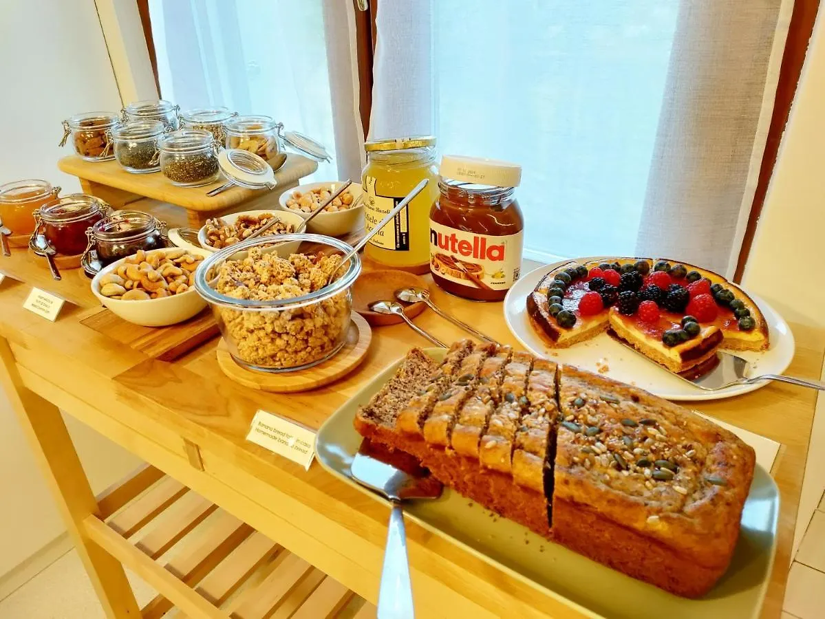 Frühstückspension Maeva Guesthouse Puegnago sul Garda Italien