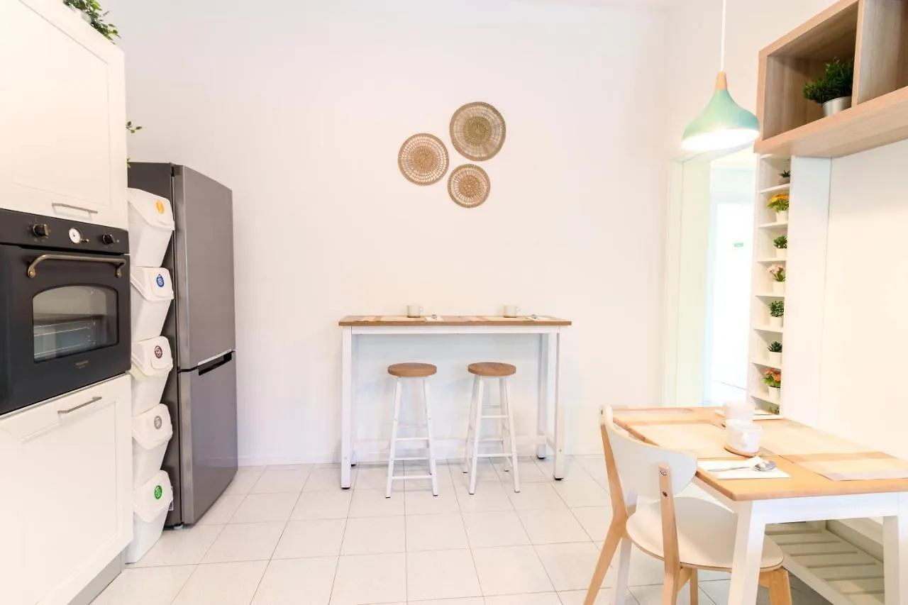 Frühstückspension Maeva Guesthouse Puegnago sul Garda Italien